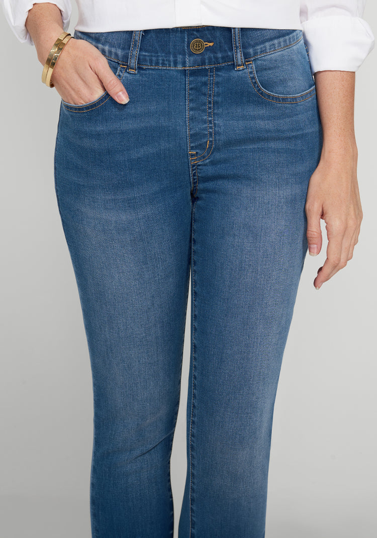 Signature Mid-Rise Denim | Skinny (Alamo Wash)