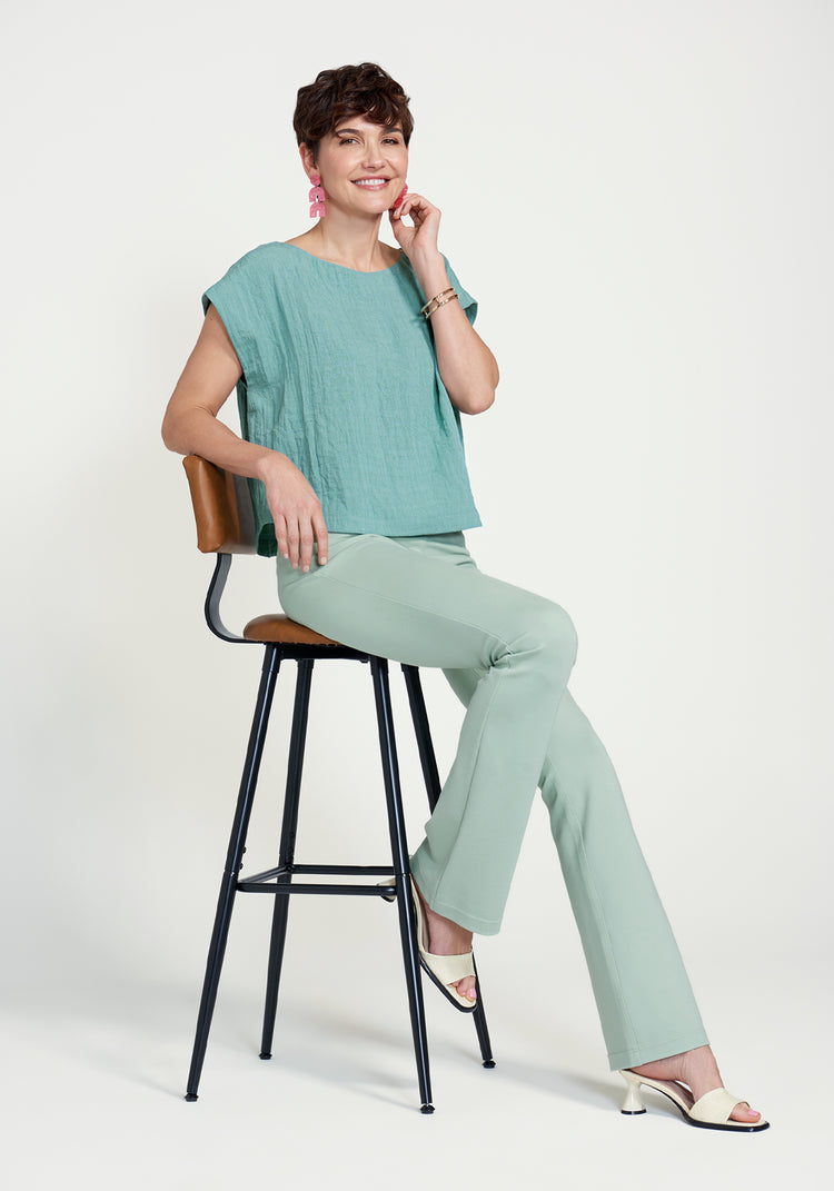 7-Pocket Dress Pant Yoga Pant | Bootcut (Muted Mint)